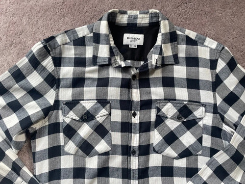 Pull bear checked - &,