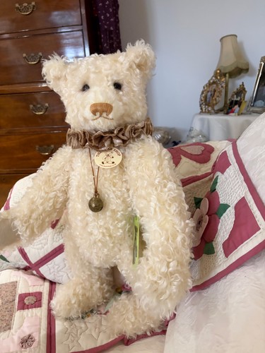 Bell bears one kind - bears,